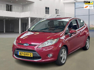 Ford Fiesta 1.6 Titanium/LEDER/STOELVERW/PSENSOR/AIRCO/