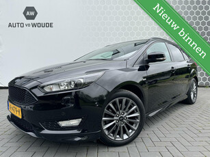 Ford Focus Wagon 1.5 ST-Line Trekhaak Black optik Stoelverwa