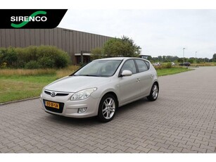 Hyundai i30 1.6i i-Catcher leder stoelverwarming climate