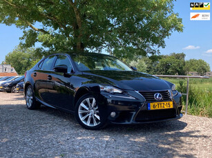 Lexus IS 300h Business Line | Automaat + Cruise + Clima nu € 8.975,-!!!