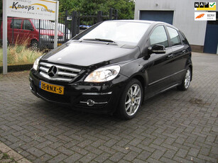 Mercedes-Benz B-klasse 180 Business Class|Automaat|navi|pdc|trekhaak