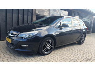 Opel Astra Sports Tourer 1.7 CDTi Business +