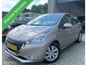 Peugeot 208 1.2 VTi Envy / 5DRS / Dealer onderh! / N.A.P