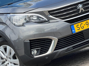 Peugeot 5008 1.2 PureTech B.L. Executive Automaat - Gris Platinium - 7 Pers.