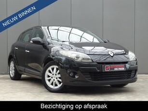 Renault Mégane 1.6 Expression * ECC * NAVIGATIE !!