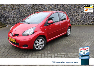 Toyota Aygo 1.0-12V Asp Red Motor met 72Dkm 1/2 leder Carplay LM velgen Airco 4 season banden