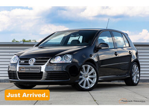 Volkswagen Golf 3.2 R32 | 24.000KM | Manual | 1st Paint | A1 Condition