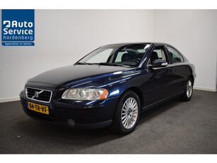 Volvo S60 2.4 Kinetic Automaat LPG G3 Met NWE APK!! Xenon/ Trekhaak/ Airco/ DAB radio