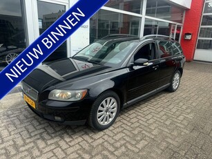 Volvo V50 2.4 Kinetic - Trekhaak Dakrails Airco