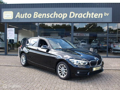 BMW 1-serie 118i Sports Clima Cruise Led Xenon Pdc Stoelverw