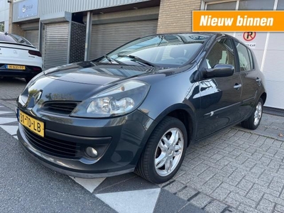 Renault Clio 1.6-16V Privilège 5drs AIRCO NAP PRIMA AUTO