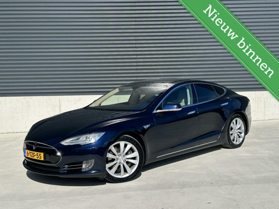 Tesla Model S 85 Gratis Laden CCs Upgrade Pano Luchtvering