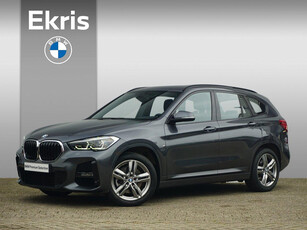 BMW X1 xDrive20i M Sportpakket 18'' / Verwarmde stoelen / Trekhaak / Elektrische achterklep