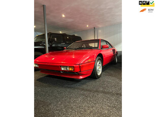 Ferrari Mondial 8 2+2 nieuwe staat 1982 start lopen orginele km altijd binnen gestaan