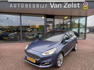 Ford FIESTA 1.0 EcoBoost Vignale Automaat, Airco(automatisch), Carplay, Pano schuifdak, Stuurverwarming, Stoelverwarming, voorruit verwarmd, Parkeersensoren, Navigatie, Camera enz enz, Zeer mooie auto, Dealer onderhouden, BOVAG garantie