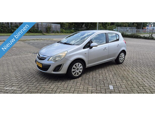 Opel Corsa 1.2-16V Selection 5 DRS GEWOON SUPER LEUKE AUTO DUS GOEDKOOP RIJDEN