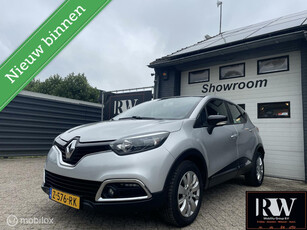 Renault Captur 0.9 TCe Expression met airco, cruise en navi!