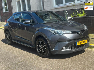 Toyota C-HR 1.2 Urban topstaat bomvol extra’s org Nederlandse schadevrije auto ! Incl onderhoudsboekje or 80000 km