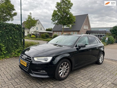 Audi A3 Sportback 1.6 TDI Ambition Pro Line plus S-line