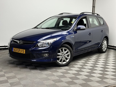 Hyundai i30 CW 1.6i i-Motion ECC Cruise LM16