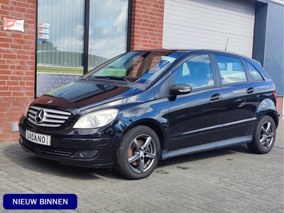 Mercedes-Benz B-Klasse 180 CDI Panorama/Elect.