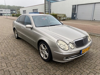 Mercedes-Benz E-klasse 320 CDI Avantgarde Navi TURBO DEFECT!