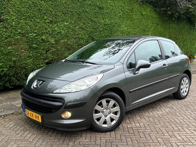 Peugeot 207 1.4 Color-line /AIRCO IJSKOUD/RIJDTGOED/NETTE