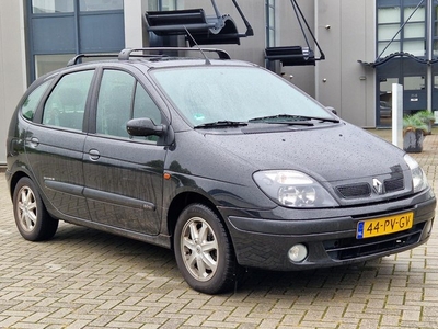 Renault Scénic 2.0-16V Dynamique