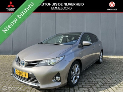 Toyota Auris 1.8 Hybrid Lease