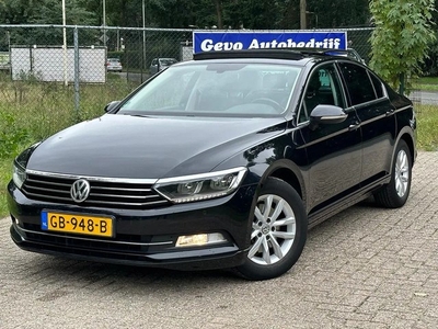 Volkswagen Passat 1.4 TSI Comfortline Clima,Navi ,Panorama