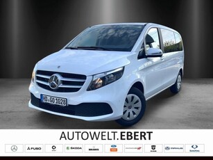 Mercedes-Benz V 220