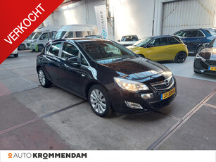 Opel Astra 1.4 Turbo Cosmo 5 deurs, navi, trekhaak.