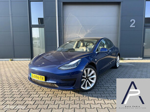 Tesla Model 3 Standard range RWD Plus 60 kWh TREKHAAK Blauw