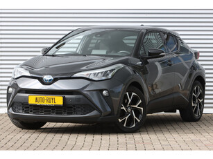 Toyota C-HR 2.0 Hybrid Dynamic Bi-Tone Carplay / Winter Pack