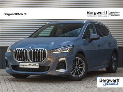 BMW 2-SERIE Active Tourer 220i M-Sport - Camera - Head-up - Adaptief LED