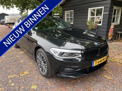 BMW 5 Serie 530e IPerformance *BOMVOL* (bj 2020, automaat)