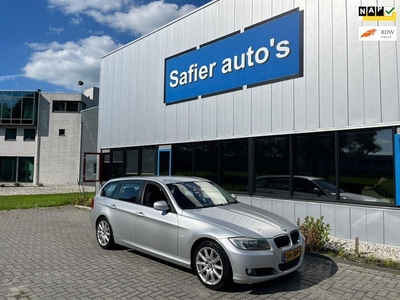 BMW 3-serie Touring 316i Black & Silver Line Facelift