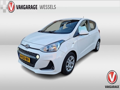 Hyundai i10 1.0i Comfort PDC A Navi Airco Cruise