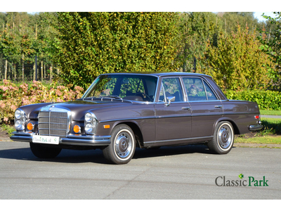 Mercedes-Benz 200-serie 280 SE 4.5