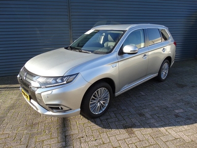 Mitsubishi Outlander 2.4 PHEV Intense