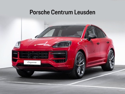 Porsche Cayenne E-Hybrid Coupé (bj 2023, automaat)