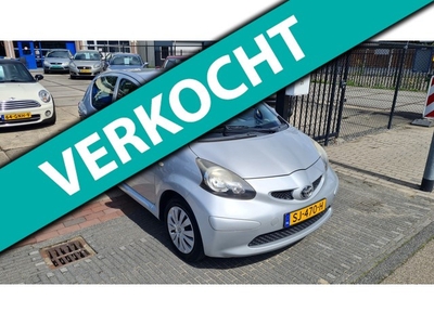 Toyota Aygo 1.0-12V + *Airco*