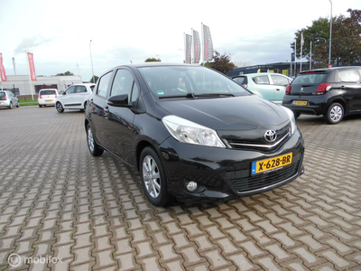 Toyota Yaris 1.0 VVT-i 5DRS AIRCO ELL PAK PDC LMV