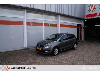 Volkswagen Polo 1.2 TSI Highline Navi / Cruise / VERKOCHT