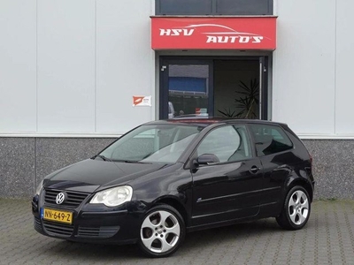 Volkswagen Polo 1.4 16V airco LM 2007 zwart