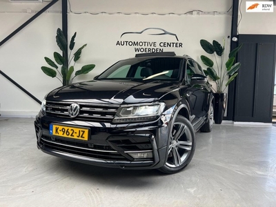 Volkswagen Tiguan 2.0 TDI DSG 4Motion R-Line PANO