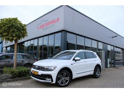 Volkswagen Tiguan 2.0 TSI 4Motion R-Line Leder/Head-up/Trekh