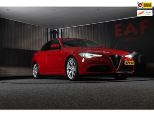 Alfa Romeo GIULIA 2.0T Super / FACELIFT / Aut / Memory / Cruise Control / Lane Assist / Navigatie / Camera / Isofix / Led / Pdc