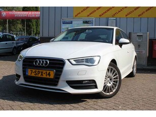 Audi A3 Sportback 1.6 TDI u. Edition | NAP | Navigatie | Parkeer Sensor |