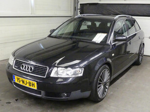 Audi A4 Avant 3.0 quattro Pro - Automaat - Keurige Auto! - Leer